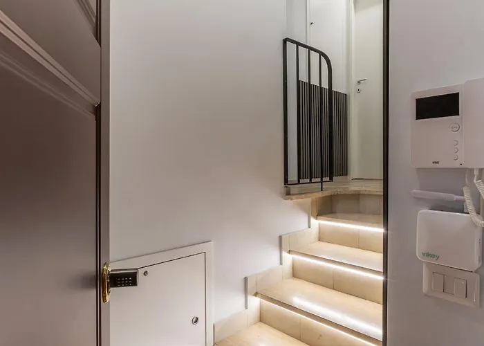 Guesthost - Scala Santa Apartman